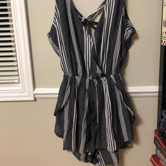 Abercrombie swim coverup - Picture 3 of 6